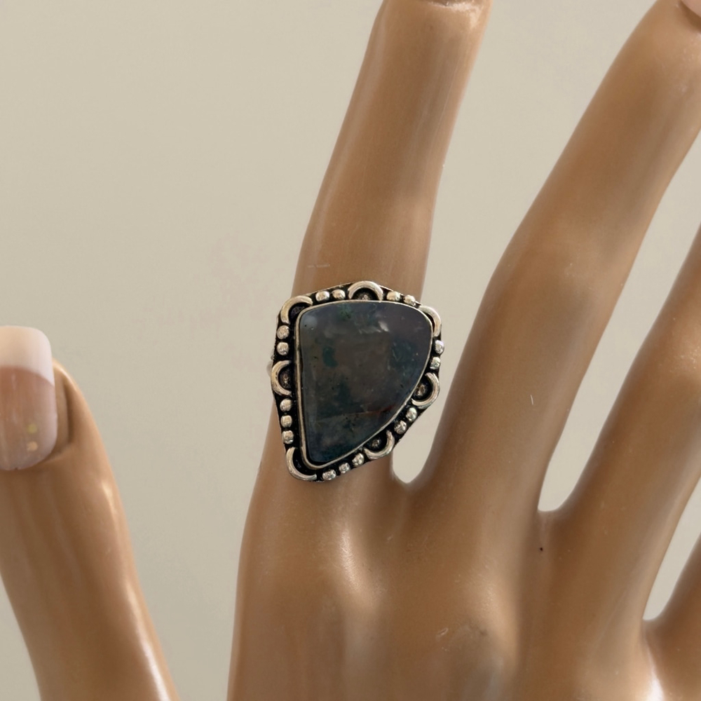 Hand crafted Moss Agate Triangle Statement Ring Silver Plated Size‎ 6 New